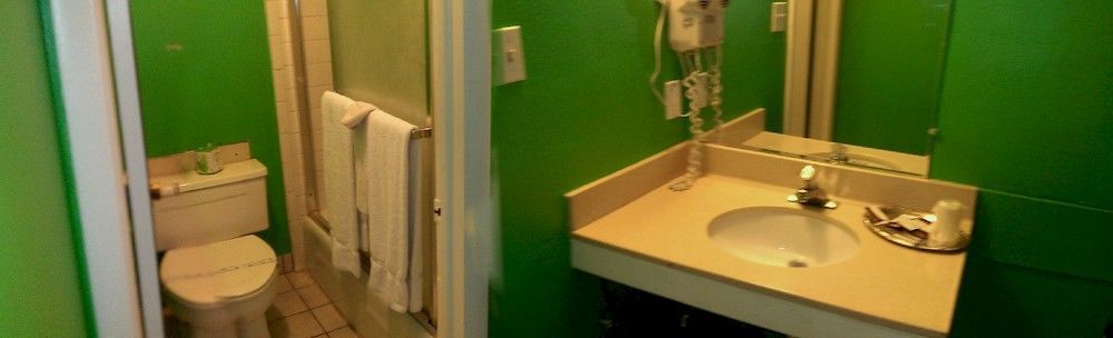 Provo Inn & Suites ภายนอก รูปภาพ
